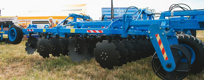 DANA disc harrows